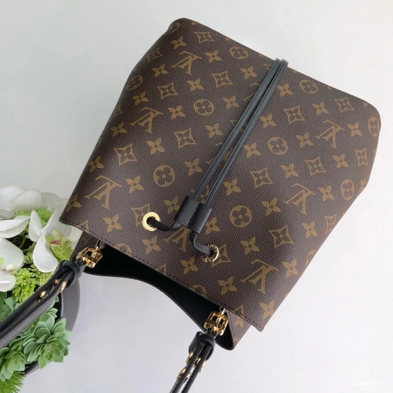 WIS LOUIS NÉONOÉ VUITTON 0314